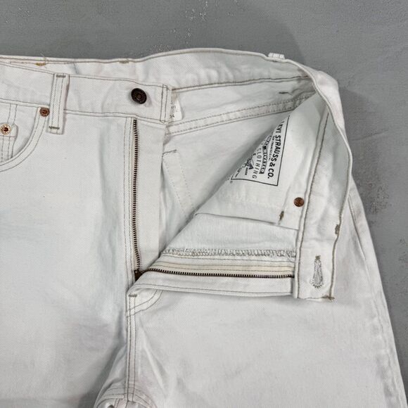 Vintage 1995 Levi's 550 Off-White Denim Jeans MADE IN USA Fit 32 x 33 - Picture 3 of 8